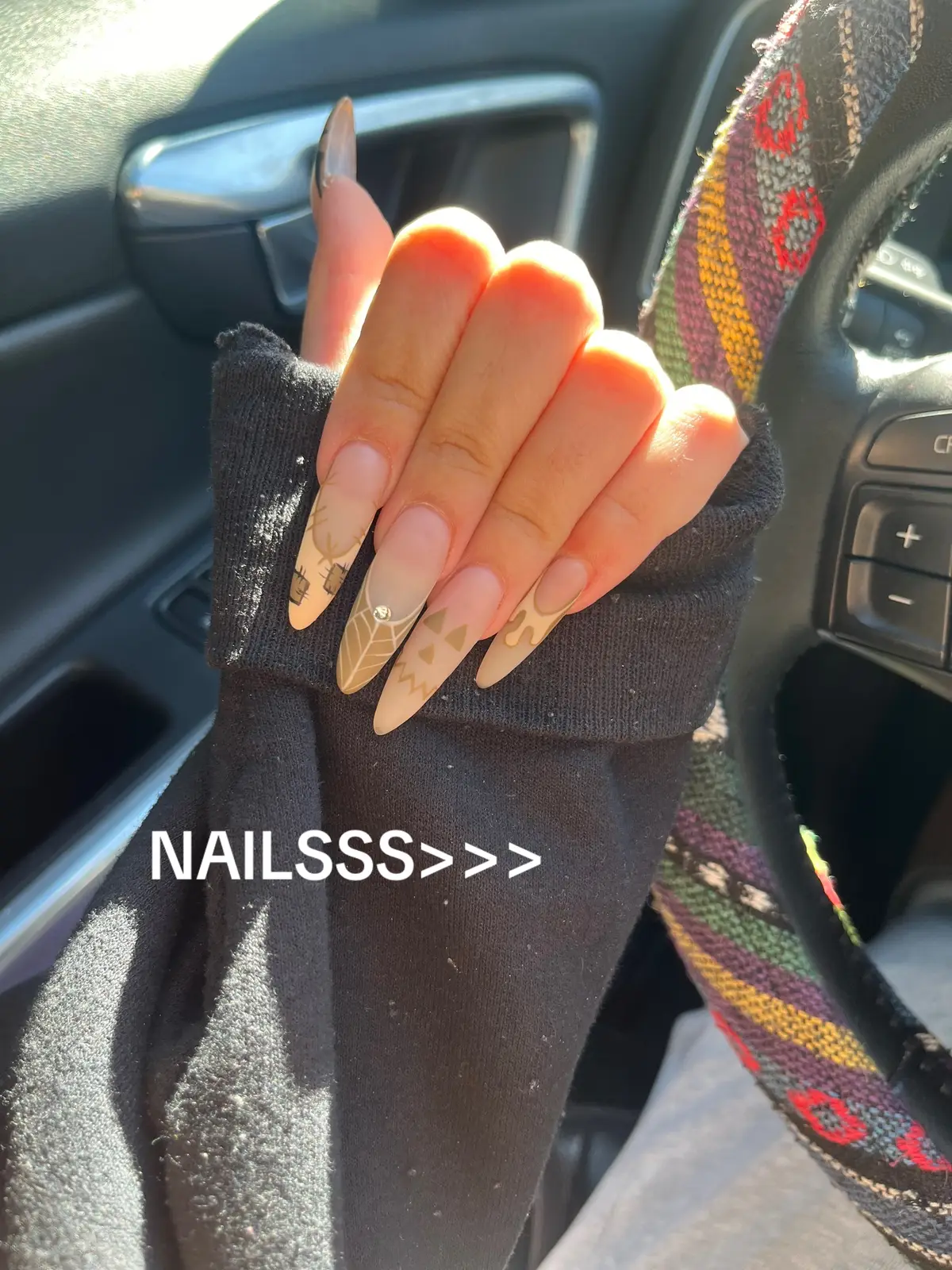 #fyp #fypシ #arcylicnails #nailart 