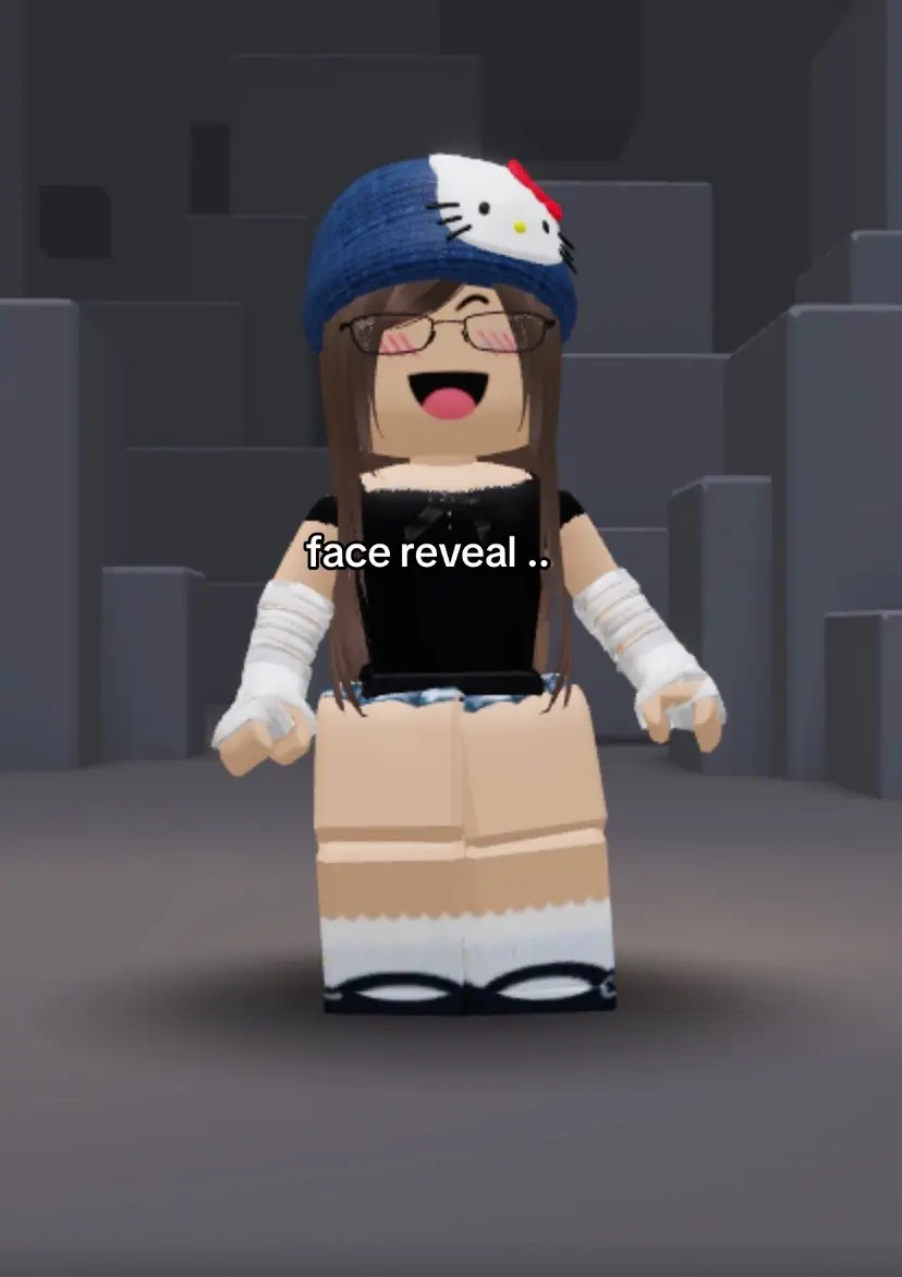 song lowk a banger 🤷‍♀️ #facereveal #roblox #robloxfy #viralvideo #abcxyz #wecandothis #blowup