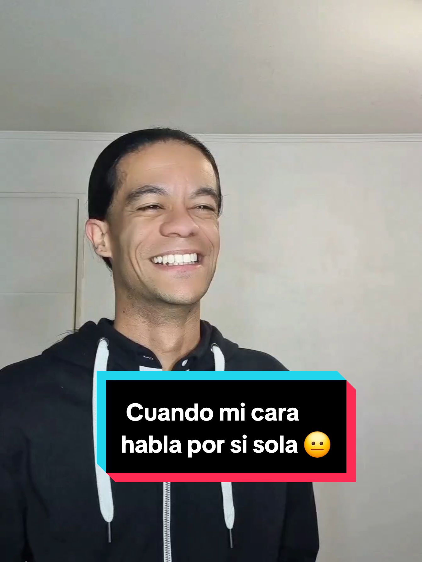 Cuando mi cara habla por si sola 🫤😵‍💫😳 #juzgar #juzgando #expresión #expresiones #nolopuedocreer #sorprendido #viral #viralvideo #viral_video #tiktokviral #pyf #fyp #fy #foryourepage #tiktok #humor #humortiktok 