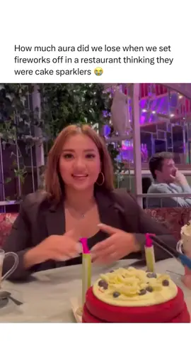 When you think you’re lighting cake sparklers but accidentally set off fireworks in a restaurant! 🎇🔥 #BirthdayFail #FireworkSurprise #SparklersGoneWrong #OopsMoment #RestaurantChaos #UnforgettableNight #PartyMishap #BirthdaySurprise #EpicFail #FunnyMoments 