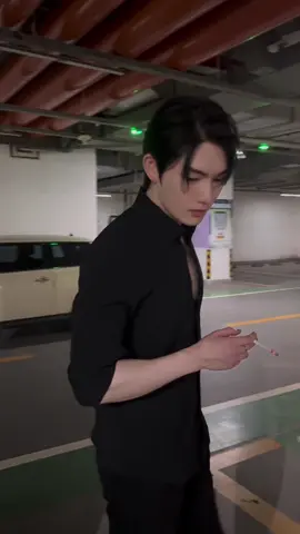 เมื่อคุณใส่กระโปรงสั้นเกินไป แต่แฟนไม่กล้าบ่น #pov #china #ผู้ชายจีน #chineseboy #หนุ่มจีน 
