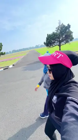 Jangan lupa olahraga 🥰😇#CapCut #olahraga #run #bandung #lanudsulaiman #kopasgat 