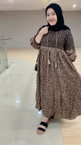 Gamis tali lonceng kode 8, yuk samaan yuk‼️‼️‼️‼️ #gamis #gamiskondangan #gamiskondanganviral #gamisadem #gamisjumbo #gamismodern #gamisrayon #gamismurah #gamismurahberkualitas #gamissultan #gamismewah #gamisbusui #gamisbumil #gamiskeren #cekoutkeranjangkuning #promo #masyaallahtabarakkallah #jumatberkah #jumathemat #viraldong #gamisbestsellerditiktok #fyp #viraldong #fypdongggggggg #WeekendVibes 