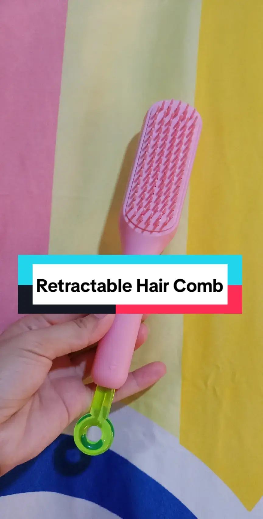 48 pesos self cleaning hair comb 🎀💗 #retractablehairbrush #retractablecomb #retractablehaircomb #hairbrush #haircomb #comb 