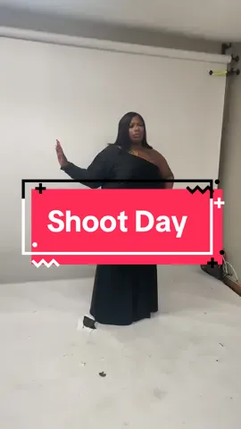 Just a little bit of my day yesterday. I went to get my make up done, went to five below and then went to our anniversary shoot!! When it’s shoot day my days start early and end late. I was tired. I had fun yesterday! 🥰🖤🥂✨ Should I start vlogging & post it on YouTube?? 🤔 • • • • #minivlog #Vlog #shootday #photoshoot #plussize #plussizemodel #plussizebeauty #fyp