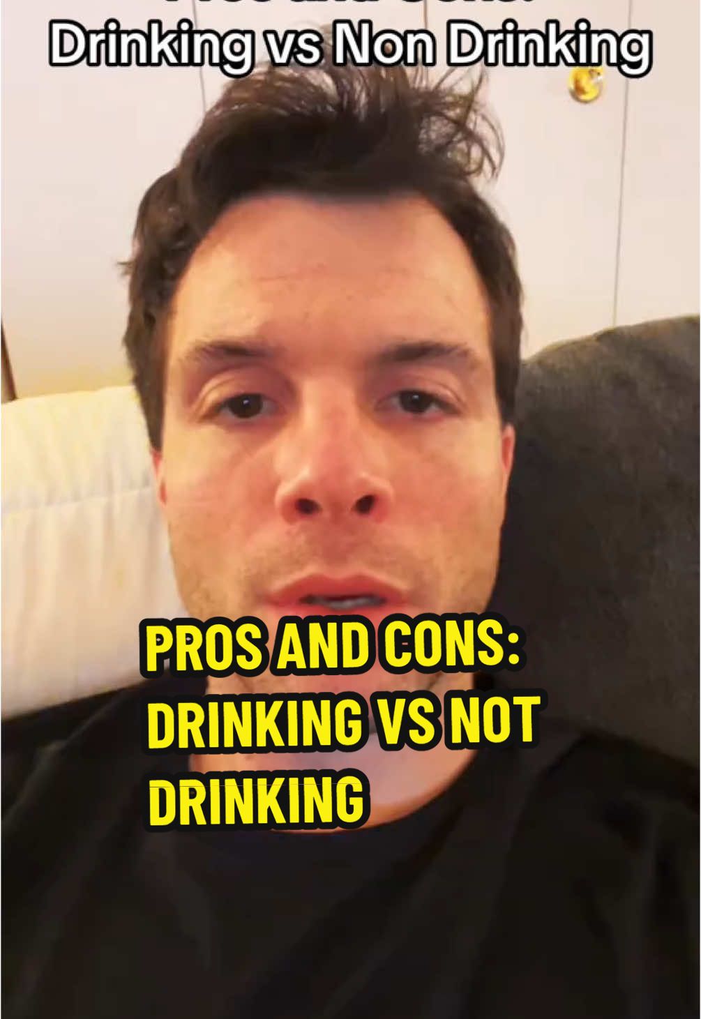 The pros and cons I've noticed from drinking vs not drinking #sober #soberlife #sobriety #sobertiktok #alcoholfree #alcohol #soberliving 