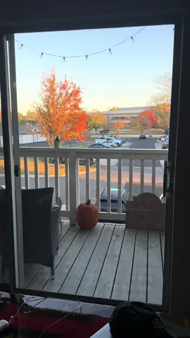Working on Saturday is brutal #postgrad #sales #coffee #yankees #fall #saturdays #hershey #october 
