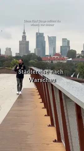 [werbung] Warschau war für uns Liebe auf den ersten Blick 🥰 Die Stadt ist so vielseitig, es gibt so viel zu entdecken und noch ist sie wirklich ein echter Geheimtipp. Warst du schon mal in Warschau?  Zusammenarbeit mit @Warsaw Tourism Office  #Go2warsaw #warsaw #DiscoverWarsaw #warschau #städtereise #herbstreise #städtetrip #geheimtipp 