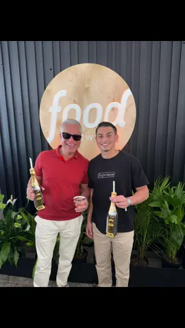 NEW YORK Food & Wine Festival 🍝🍴 #Soho #SohoEats #newyork #newyorkcity #Foodie #foodtiktok #winetiktok🍷 #winetour #foodnetwork #foodnetworkkitchen #50centchampange #lecheminduroi #caneschicken 