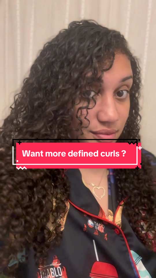 Long curly hair routine #fyp #fyf #tiktokshop #curly #falldealsforyou 