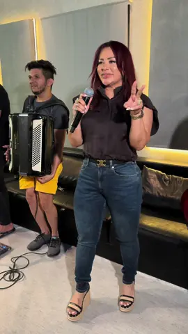 #AnjoAzul