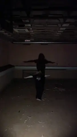 AKC rūsiuose radome netikėtų svečių...😱😱😱 #fyp #scared #dancingserbianlady #basement #abandonedplaces #abandonedbuilding #abandoned #dancingladyserbia #horror #halloween #dark #basementhorrorstory #akc #alytuskc 