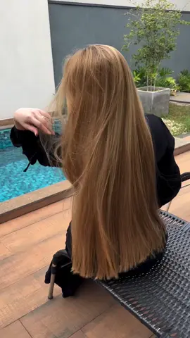 #hairfansclub #hair #beautifullonghair #longhair  #blondehair #beautifulgirl #silkyhair @_kethuryn 