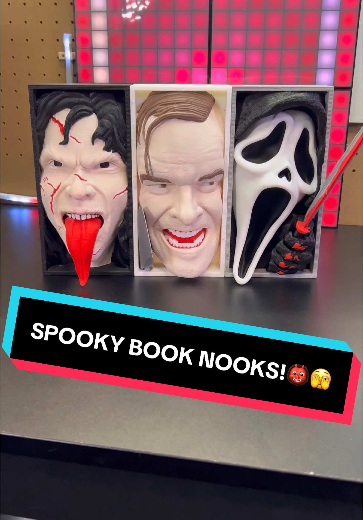 Perfect book nook for anyone that likes spooky! SPOOKY BOOK NOOKS!👹🫣 all filaments used in this project are @BambulabGlobal PLA! #3d #3dprinting #3dprint #3dprinted #fyp #fypシ #viral #zxycba #3dprints #3dprintinglife #3dprintingtiktok #3dprintingfail #3dprintingnerd #3dprintingtips #3dprintingideas #bambu #bambulabs #bambup1p #asmr #3dprintingasmr #satisfying #satisfyingvideo #spooky #spookyseason #ghostface #shining #jacktorrance #exorcist #halloween #book #BookTok #booknook 