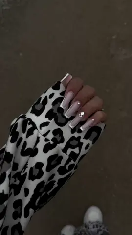 #üstformtırnak #nails💅 #fypシ #fypage #keşfetteyizzz #keepsupporting #hovsan🖤⚜ 