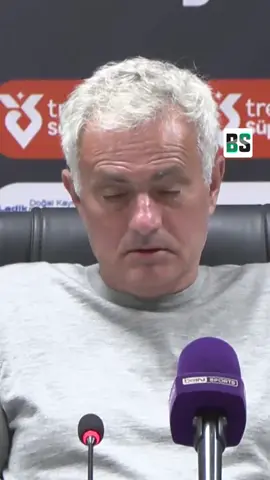 Jose Mourinho: ''Neden kaleci İrfan Can Eğribayat oynamıyor? Niye Cenk Tosun oynamıyor? Bu isimleri de saymanızı beklerdim. Çünkü size şöyle söyleyebilirim, benim için Tadic birkaç maçta takımın en iyisi. Sadece önemli goller attığı için değil, aynı zamanda takıma vermiş olduğu denge için, aynı zamanda takımın organize olmasında koyduğu akıl için, pozisyon hatası yapmadığı için, karar verme hatası yapmadığı için.'' @gedikyatirim #işbirliği