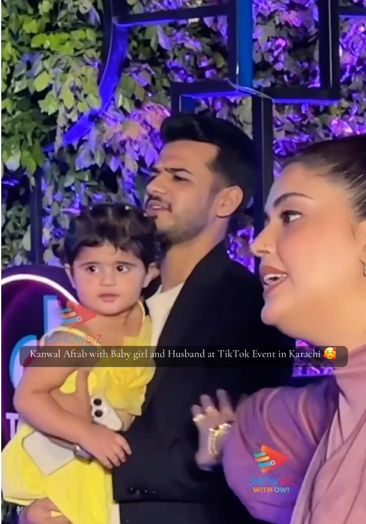 Kanwal Aftab at TikTok Event in Karachi with Baby girl and Husband Zulqarnain #kanwalaftab #kanwalzulqarnain #fyp #pakistan #foryoupage #pakistan #lollywood #lollywoodshowbiz #1millionaudition