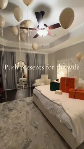 Push present(s) for the wifey… she deserves it! #luxury #hermes #birkin #rolex #pushpresent #wife 