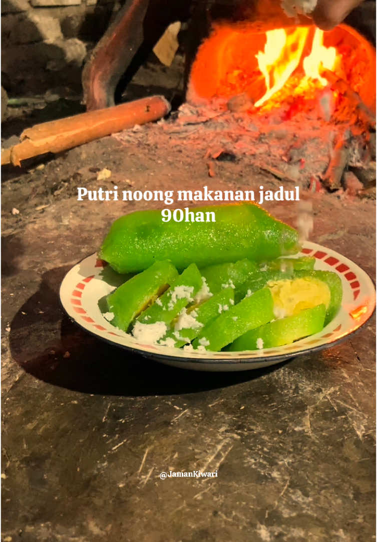 Anak anak jaman dulu mana suaranya yang pernah makan ini #jamandulu #nostalgia #jamankiwari 