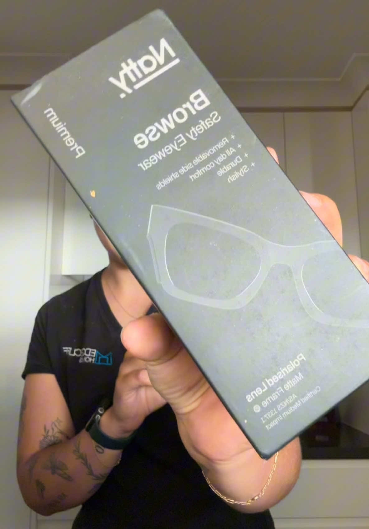 My new favourite sunnies / safety glasses Natty workwear to be wearing on-site.  What an absolute game changer and so bloody comfortable to wear. It’s a must 🖤🖤 https://www.nattyworkwear.com/collections/the-matte-black-range/products/browse-matte-black-polarised