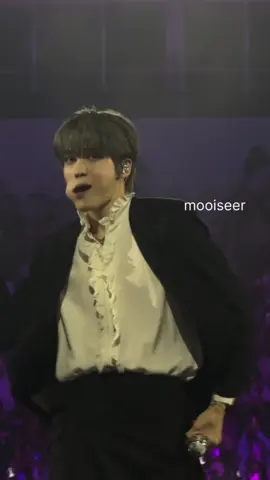 Was that tongue really necessary #yunho #kpopfyp 