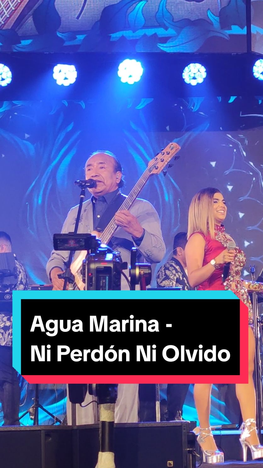 Dime en que me equivoqué 🍻 @Agua Marina Oficial en Acceso Al Corazón 2 ❤️ #aguamarina #corazonserrano #niperdonniolvido  #cumbiaperuana #fyp #karldavisconciertos #viral  @Corazón Serrano Perú 