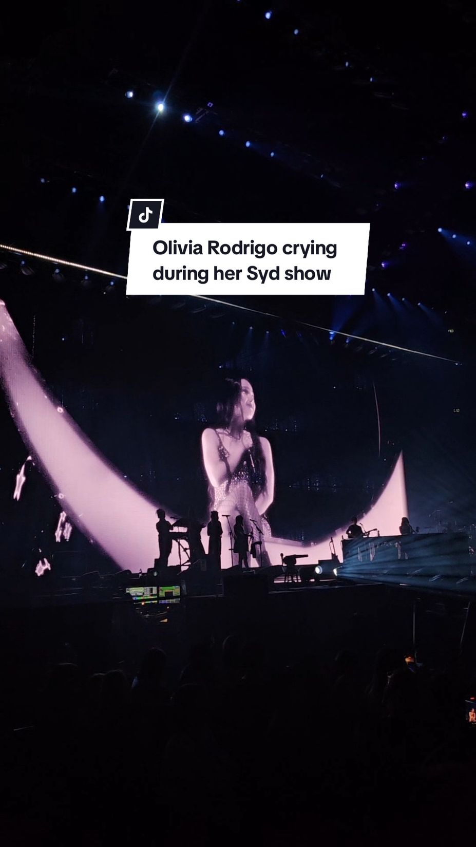 The Guts tour is almost over and Olivia Rodrigo is feelin' it 🥹 this was Syd N3, there's only one more to go 😭 @livies hq ❤️ @Olivia Rodrigo #oliviarodrigo #gutsworldtour #gutstour #sydney #livies #livieshq #guts #concert #fypシ゚viral 