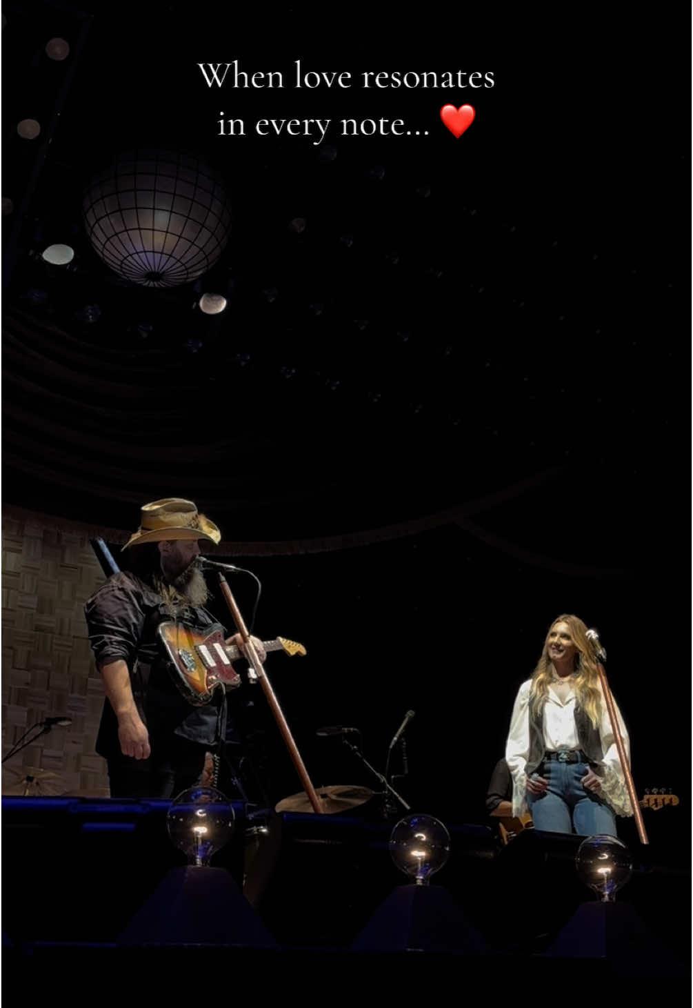 Chris Stapleton live in Dublin ❤️ #ChrisStapleton #tennesseewhiskey #LoveSong #RomanticMoments #MusicForTheHeart #CoupleGoals #TrueLove #Heartfelt #CountryMusic #RelationshipGoals #fy #foryou