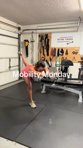 I’ll take this #remix for this #mobilitychallenge ✌🏼 #mobilitymonday #mobilitytraining #mobility #challengeyourself #FitTok 