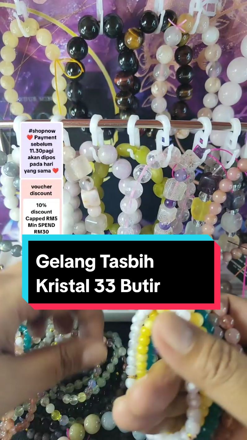 Tasbih Kristal 33 Butir Gaya & Ketenangan Dalam Satu. Sesuai untuk ibadah dan koleksi perhiasan unik anda❤️ Click beg kuning diatas untuk terus buat pembelian ❤️ Claim voucher & dapatkan #freeshipping dengan setiap pembelian RM15 keatas ❤️ Jom follow dan ikuti live kami setiap pagi kalau nak tengok kami review ❤️ Claim #TasbihKristal  #Tasbih33Butir  #fashiontiktok #tawaranistimewa #braceletcollection  #cutebracelet #braceletjewelry  #crystalmall #promosihebat #relationshipbracelet #gelangkristal #rantaibatukristal #anxietybracelet #tiktokshophappybigday  #crystalbracelets  #jewelrytiktok #bestbracelets  #smallbraceletsbusiness #begkuning #fesyen  #myfuntasticpayday 