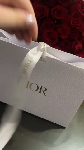 Gracias mi amor😍😍 #dior #gloss #novio 