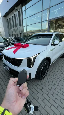 Nowa Kia Sorento HEV w kolorze Snow White Pearl & Remote Smart Parking Assist (RSPA) ❤️ #kia #kiasorento #hev #hybrid #hybryda #suv #car #diesel #kiainterbis #kiagdańsk #kiapolska #kiaoczamidoradcy 