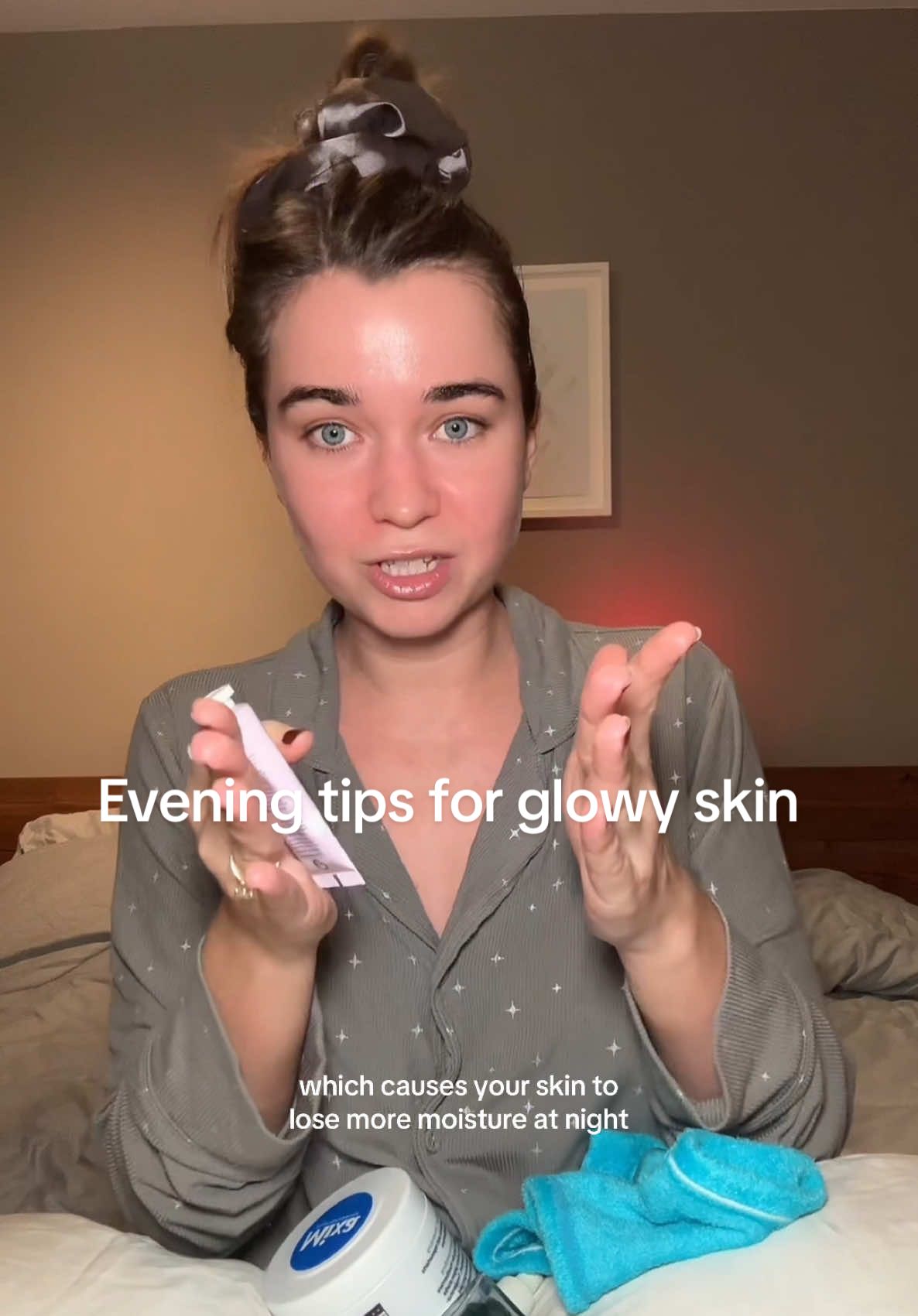 How to have glowy skin in winter 🌟 @Lanolips @Cult Beauty #gifted_by_lanolips @Herbivore Botanicals. #skincaretips #skincaretok #winterskincare #winterskincaretips #glowyskin #glowyskintip #lanolips #cultbeauty #glowskincare #eveningskincare #girltips #clearskintips  Winter skincare. Skincare for dry acne prone skin. Skincare hacks for winter. Tips for glowy skin in dry cold winter. 