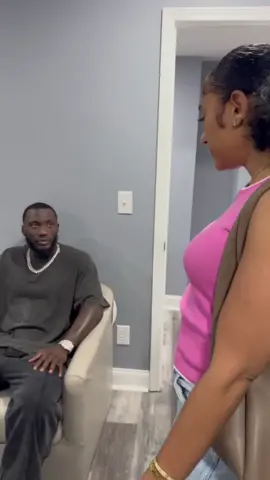 Ernestine’s secret admirer sends her on a romantic mission!