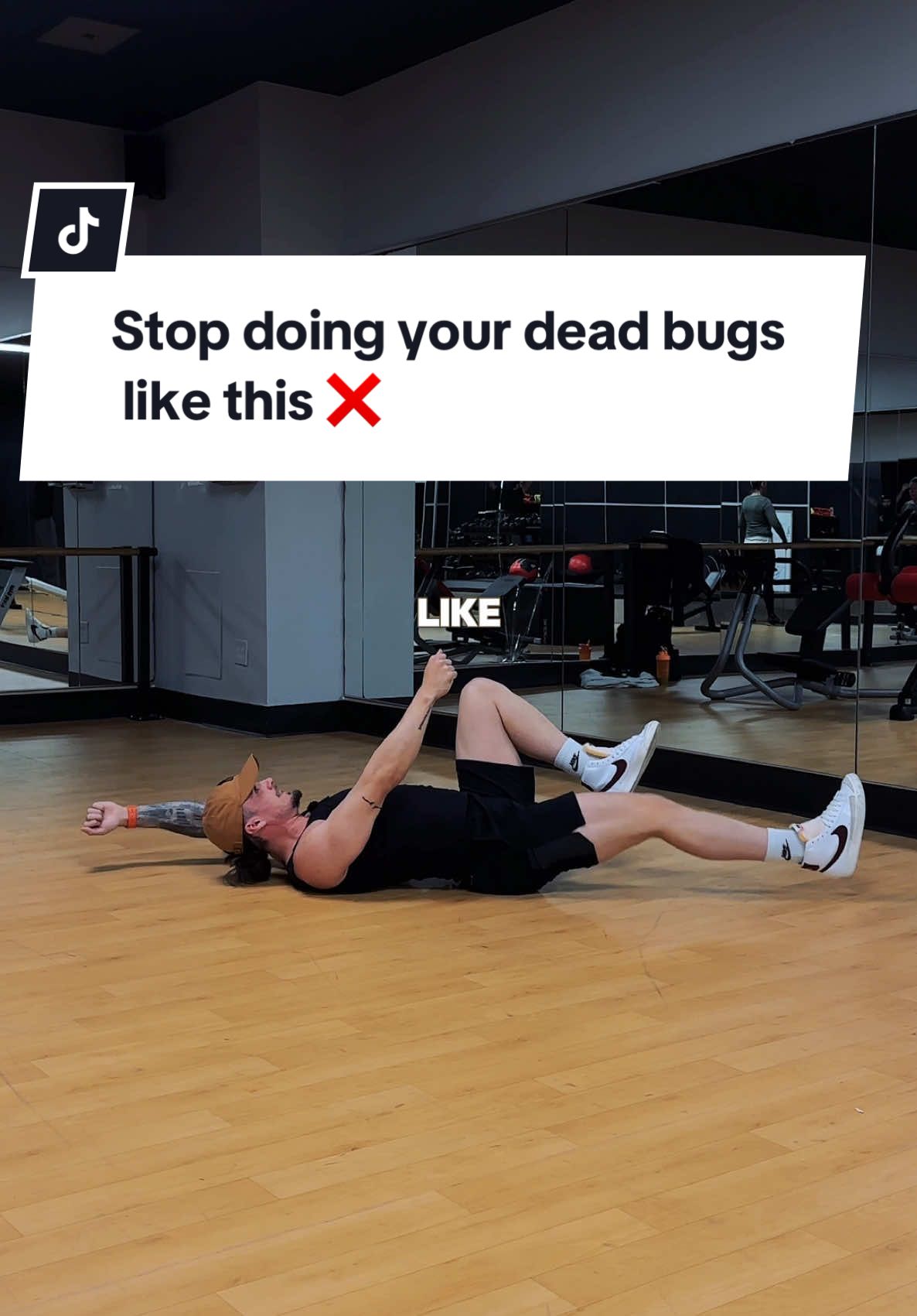 Start doing your Dead bugs like this 👇🏽  - Ribs down & Low back flat - knees above hips & arms in front of you - chin tucked - reach for walls away from you 📌Save & follow for more fitness tips #coreworkout  #deadbugs #painfree #coreexercise #confidence #buildmuscle #mensmentalhealth #MentalHealth #micdup #coach