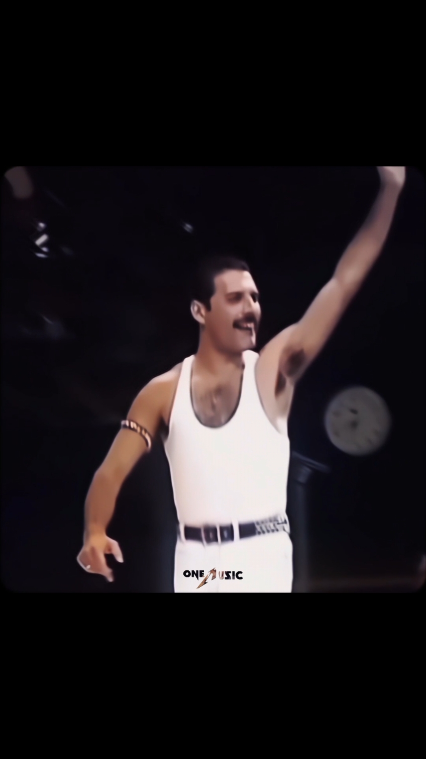 #queen #freddiemercury #bohemianrhapsody #liveaid #queenband #fyp 