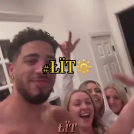 Tyrese Haliburton congratulates 50 cent!! 😁🔆 #ŁÏT🔆 #liliceteam #tyresehaliburton #50cent #NBA #basketball #edit #21questions #pacers #snowbunny 