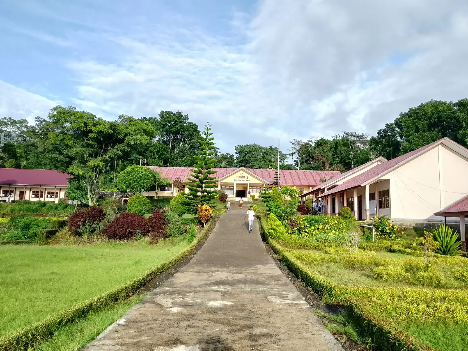 SMAN I GOLEWA SELATAN ☺️#fyppppppppppppppp #bejawa_flores_ntt #