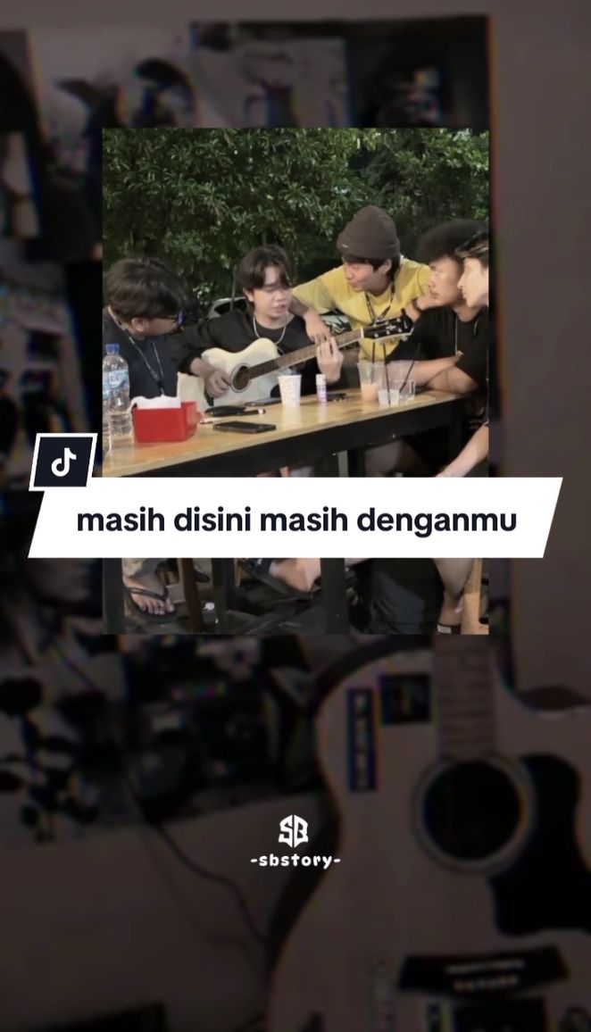 rindu tongkrongan Anders😩 @suryapratamaputra @ye_692 @lisef.alfio  #masihdisinimasihdenganmu #cover #coversong #coverlagu #covergitar #liriklagu #lyrics_songs #fypシ゚viral 