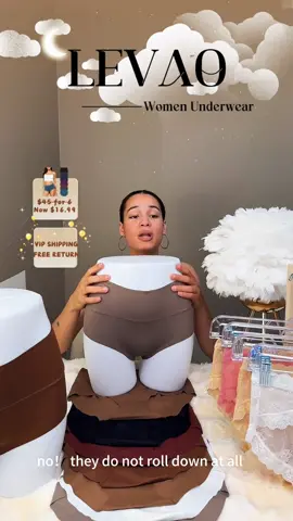 Don't buy these comfortable, pretty, clean fabric panties! #foryou #fyp#fouyoupage #underwear #briefs#pants #underwearlive#TikTokshop#womensunderwear #FallDealsForYou #TikTokShopFallSale