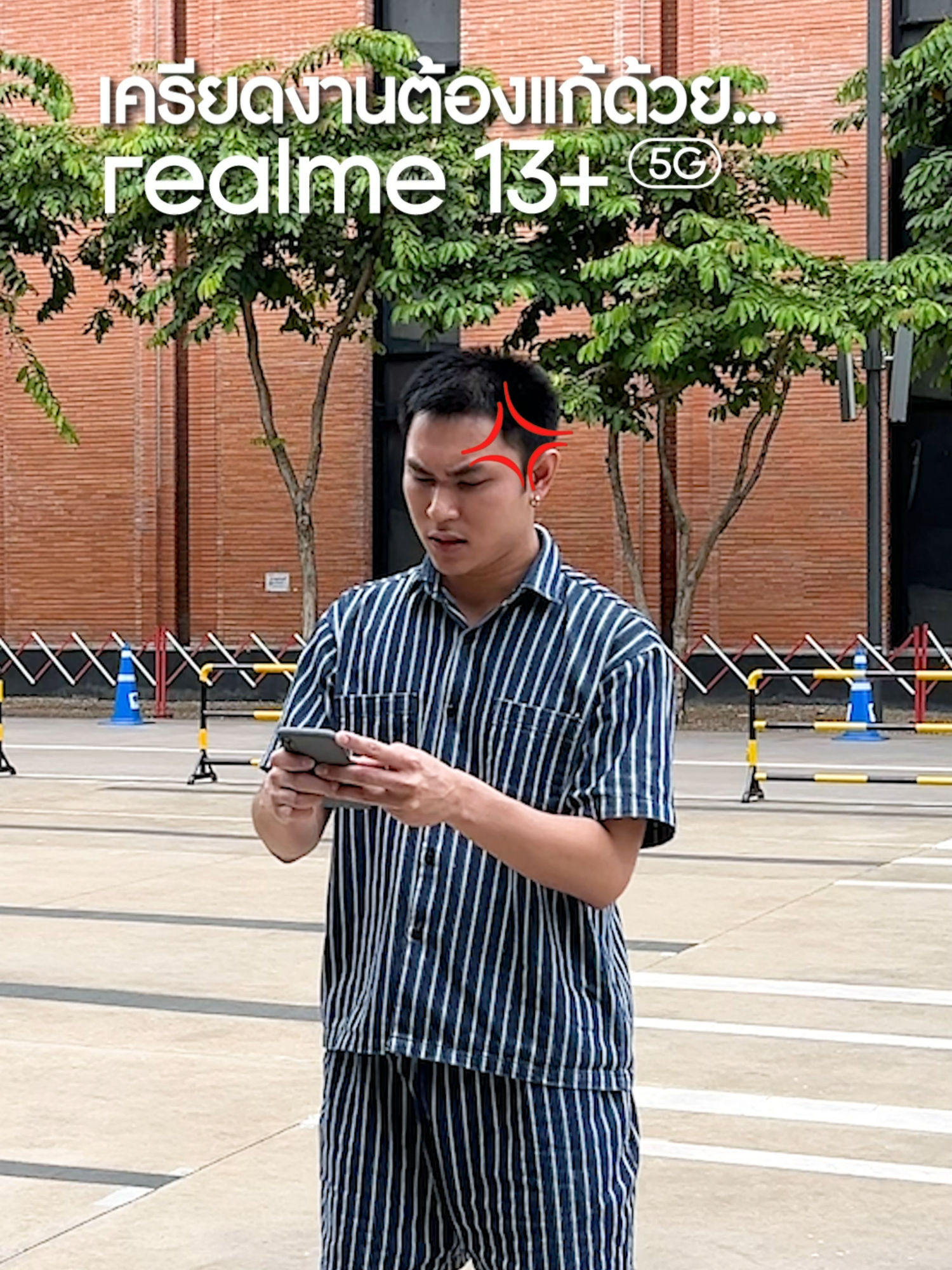 เมื่อเครื่องค้าง เกมสะดุด ต้องแก้ด้วย!? . 📲 realme 13+ 5G อัพเลเวลสู่ชัยชนะ Speed to Victory! มาในราคาเพียง 11,999.- (12+256GB) และ 13,999.- (12+512GB) มาพร้อม 🔲 ชิปเซ็ต Dimensity 7300E 5G ⚡ ชาร์จเร็ว 80W Ultra Charge ❄ ระบบระบายความร้อน VC Cooling ใหญ่ที่สุดในระดับราคา ✨ Dynamic Ram 26GB 📀 หน่วยความจำสูงสุด 512GB 📲 พรีออเดอร์ ตั้งแต่วันที่ 17 ต.ค. - 24 ต.ค. 67 เมื่อพรีออเดอร์ รับฟรี! • realme Gift Box • realme Buds T01 • ประกันจอแตกระยะเวลา 1 ปี รวมของแถมมูลค่า 10,497.- จัดจำหน่ายผ่าน realme Brand Shop และ ตัวแทนจำหน่ายทั่วประเทศ* 📲 realme 13 5G พาคุณขึ้นสู่ Speed to Victory แบบ MVP! มาพร้อมชิปเซ็ต 🔲 Dimensity 6300 5G ❄️ ระบบระบายความร้อน VC Cooling ✨ Dynamic Ram สูงสุด 26GB 📀 หน่วยความจำสูงสุด 256GB และ⚡ชาร์จเร็ว 45W ราคาเพียง 8,999.- (12+256GB) 📲 พรีออเดอร์ ตั้งแต่วันที่ 17 ต.ค. - 24 ต.ค. 67 เมื่อพรีออเดอร์ รับฟรี! • realme Gift Box • ประกันจอแตกระยะเวลา 1 ปี รวมของแถมมูลค่า 7,898.- จัดจำหน่ายผ่าน realme Brand Shop และ ตัวแทนจำหน่ายทั่วประเทศ* 📅 จำหน่ายพร้อมกันทั่วประเทศ วันที่ 25 ต.ค. 2567 เป็นต้นไป . #realme13Series5G #SpeedtoVictory #realme13Plus5G #realme135G #realmeTH #realme #realmexPUBGM #PUBGMOBILE #PUBGM #PUBGMESPORTS #PMCS #PMCSTH #เข้าไทยเต็มวง *เงื่อนไขเป็นไปตามที่บริษัทฯ กำหนด *ของแถมมีจำนวนจำกัดและจะแตกต่างกันไปตามนโยบายในแต่ละช่องทางการจัดจำหน่ายที่กำหนดฯ