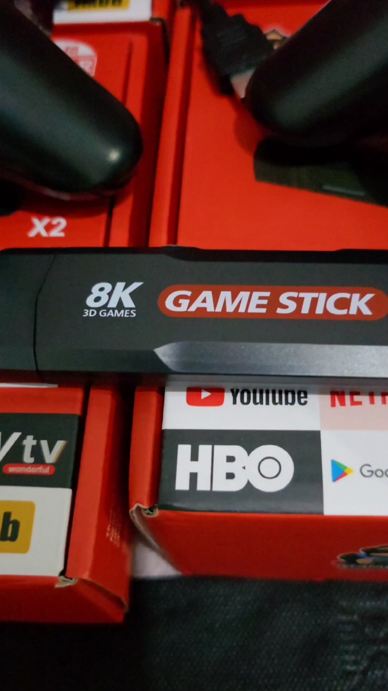 🚀 ¡La mejor consola retro ha llegado! Descubre la TV Game Stick Q9 Max 🎮✨. Con soporte para 8K a 60 fps y Android 14, disfrutarás de una experiencia de juego fluida y de alta calidad. Más de 20,000 juegos clásicos listos para revivir la nostalgia. 🕹️📺 ✨ Características principales: ✅ Resolución 8K a 60 fps ✅ Sistema operativo Android 14 ✅ Procesador Cortex-A53 y GPU Mali G31 ✅ Memoria RAM LPDDR4 de 2 GB y almacenamiento eMMC de 16 GB ✅ Conectividad 5.8G WiFi y HDMI 2.0 ✅ Más de 20,000 juegos retro ✅ Controladores inalámbricos para 2 jugadores 🛒 Compra ahora en www.romaelectronic.com 🎁 ¡Envío a nivel nacional! 🚚💨 #RomaElectronic #GameStickQ9Max #RetroGaming #Android14 #8K #GamingLife #ClassicGames 