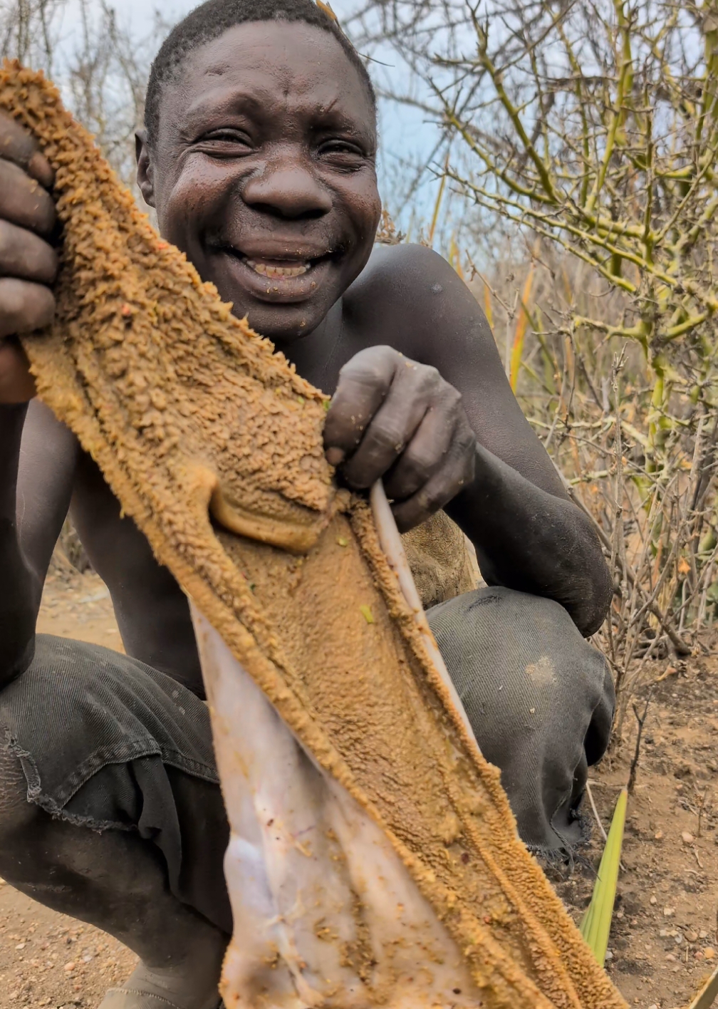 Wow That's incredible delicious food made by Hadzabe tribe middle of nowhere ‼️😋😲#villagelife #africatribes #hadzabetribe #USA #tiktok 