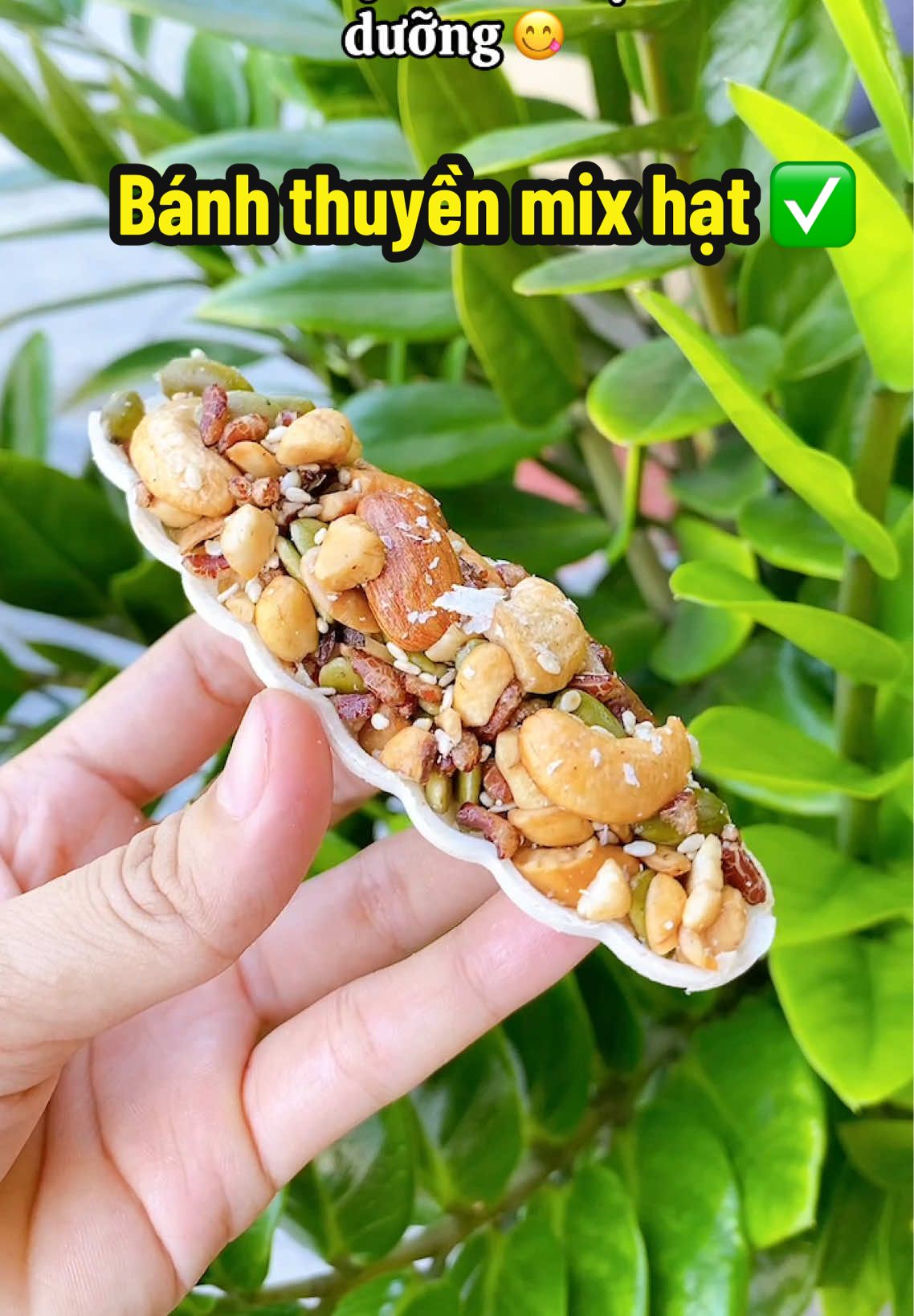 Bánh thuyền mix hạt dinh dưỡng 😋😋 #banhthuyen #banhthuyenmixhat #banhthuyenhatdinhduong #food #reviewfood 