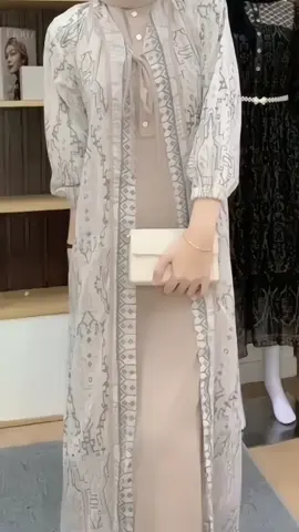 #outfit #outfitblazer #gaunpengantin #gamis #gamismodern #kebayawisuda vt ini hanya referensi model ya ka, untuk pemesanan bs po jahit, estimasi 3-5 hri pengerjaan,