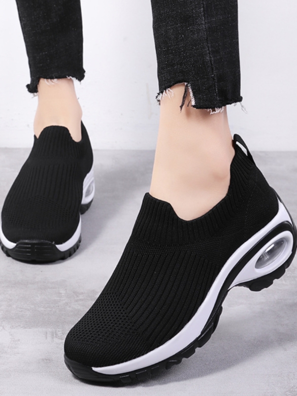 Korea fashion Shoes for women rubber shoes Air cushion rubber shoes Slip On Tennis Shoes exercise shoes! #shoes #koreanshoes #koreanstyle #slipon #rubbershoes #tennisshoes #trendy #goodquality #fyppppppppppppppppppppppp #legitaffiliate 