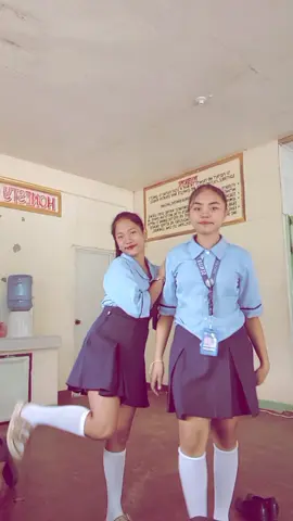 Tiktok with my classmate😅