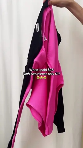 Get it in time now!!!#fyp #viral #tiktokshop #tiktokmademebuyit #viralclothing #plus-size #Mooslover #jumpsuit #trend #fashion #clothes #fall2024 #OOTD #Mooslover #MomsofTikTok 