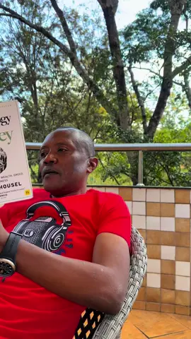 #Ad  A beautiful afternoon to enjoy beer from ke.thebar.com as I read a book.  #TheBarIsSet 