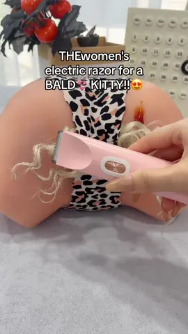 Thing electric razor doesn't disapkint!#electricrazor#razor #viral#electricazor#dealsforyoudays #tiktokshopbacktoschool#tiktokshopblackfriday #tiktokmademebuyit #tiktokshop #fyp 